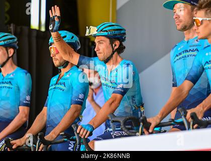 Astana Qazaqstan Team à la présentation de l'équipe pour Tour de France, Stage 15, France, 17th juillet 2022, Credit:Pete Goding/Goding Images/PA Images Banque D'Images