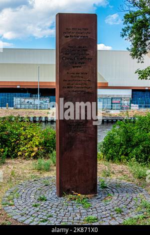 Chris Gueffroy (21 juin 1968 – 6 février 1989), Mémorial du canal Britz, Baumschulenweg, Treptow-Köpenick, Berlin Banque D'Images