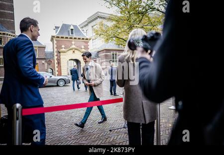La Haye, pays-Bas. 21st octobre 2022. 2022-10-21 09:50:26 LA HAYE - Rob Jetten, ministre du climat et de l'énergie, au Binnenhof avant le Conseil hebdomadaire des ministres. ANP BART MAAT netherlands Out - belgium Out Credit: ANP/Alay Live News Banque D'Images