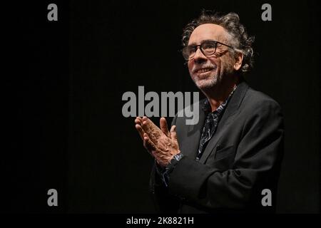 Lyon, France. 21st octobre 2022. Tim Burton est titulaire d'une Master class lors du Festival du film Lumiere 14th à Lyon, France sur 21 octobre 2022. Photo de Julien Reynaud/APS-Medias/ABACAPRESS.COM crédit: Abaca Press/Alay Live News Banque D'Images