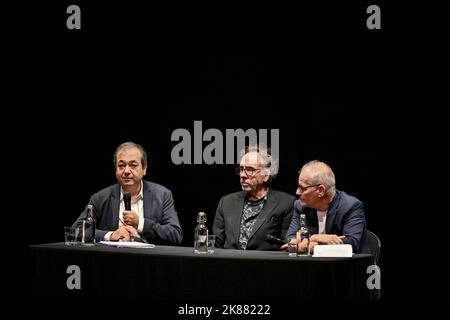 Lyon, France. 21st octobre 2022. Tim Burton est titulaire d'une Master class lors du Festival du film Lumiere 14th à Lyon, France sur 21 octobre 2022. Photo de Julien Reynaud/APS-Medias/ABACAPRESS.COM crédit: Abaca Press/Alay Live News Banque D'Images