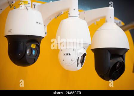 Téhéran, Iran. 20th octobre 2022. Caméras CCTV au dix-neuvième salon international des équipements de sécurité et de sûreté de la police (IPAS 2022) à Téhéran, 20 octobre 2022. (Photo de Sobhan Farajvan/Pacific Press/Sipa USA) crédit: SIPA USA/Alay Live News Banque D'Images