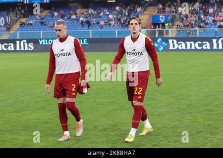 Genova, GE, Italie. 17th octobre 2022. Italie, Gênes, octobre 17 2022: Nicolo? Zaniolo (en tant que milieu de terrain Roma) entre sur le terrain et se déplace sur le banc pendant le jeu de football SAMPDORIA vs AS ROMA, Serie A Tim 2022-2023 day10 stade Ferraris (Credit image: © Fabrizio Andrea Bertani/Pacific Press via ZUMA Press Wire) Banque D'Images