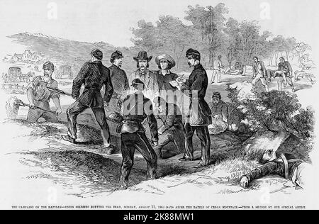 La campagne sur le Rapidan - les soldats de l'Union enterrant les morts, lundi, 11 août 1862, deux jours après la bataille de la montagne de Cèdre. Illustration de la guerre de Sécession américaine du 19th siècle tirée du journal illustré de Frank Leslie Banque D'Images