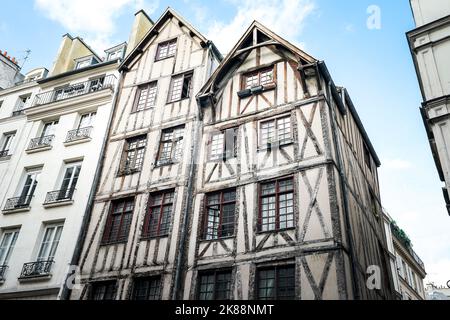 Les plus anciennes maisons de Paris Banque D'Images