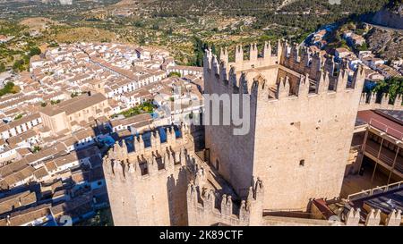 Château Renaissance et village blanc, Velez Blanco, Almeria, Andalousie, Espagne, Banque D'Images