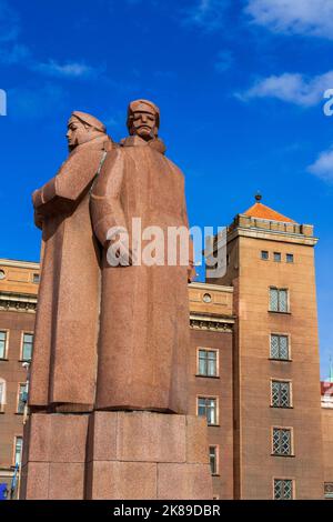 Statue lettone de fusiliers, vieille ville de Riga, Lettonie, Europe Banque D'Images