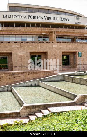 Bogota Colombie,Teusaquillo Carrera 60 Parque Virgilio Barco,Biblioteca Publica Virgilio Barco Parc public Bibliothèque extérieure,Simon Bolivar METR Banque D'Images