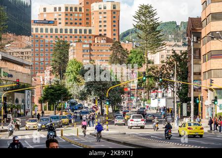 Bogota Colombie, Chapiero Norte Avenida Carrera 7, hauteur monte gratte-ciel gratte-ciel gratte-ciel hauts bâtiments ville horizon urbain Skylines trafic s. Banque D'Images
