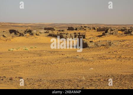 Ruines de la vieille ville déserte de Dongola, Soudan Banque D'Images