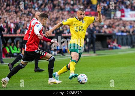 Rotterdam - Burak Yilmaz de Fortuna Sittard lors du match entre Feyenoord et Fortuna Sittard au Stadion Feijenoord de Kuip le 22 octobre 2022 à Rotterdam, pays-Bas. (Box to Box Pictures/Yannick Verhoeven) Banque D'Images