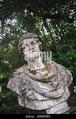 Statue dans les jardins de Boboli Florence Italie Banque D'Images