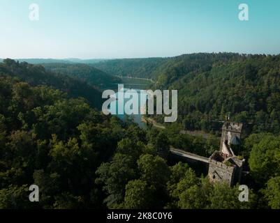 Tchéquie. Vue aérienne du château de Cornstejn, République tchèque, Europe. Banque D'Images