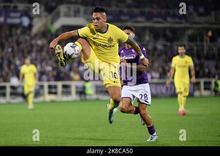 Florence, Italie. 22nd octobre 2022. Lautaro Martinez du FC Internazionale pendant la série Un match de football entre l'ACF Fiorentina et le FC Internazionale au stade Artemio Franchi à Florence (Italie), 22 octobre 2022. Photo Andrea Staccioli/Insidefoto crédit: Insidefoto di andrea staccioli/Alamy Live News Banque D'Images