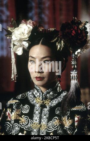 SHANGHAI NOON (2000) Lucy Liu, JASON CONNERY SHNO 125 Photo Stock - Alamy