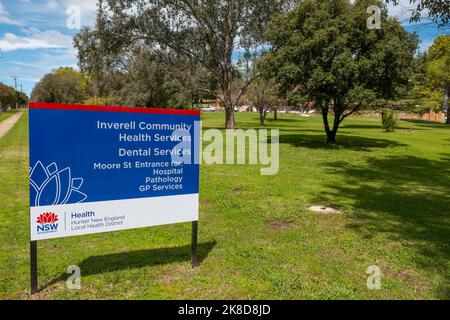 Inverell District Hospital est un établissement de 52 lits qui fournit des services aux communautés du Nord-Ouest et de la Nouvelle-Angleterre de Nouvelle-Galles du Sud Banque D'Images