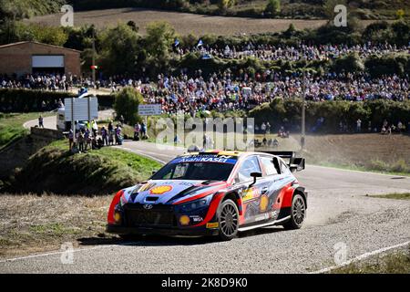 Catalogne, Espagne. 22nd octobre 2022. Thierry NEUVILLE Martijn WYDAEGHE, HYUNDAI SHELL MOBIS WORLD RALLY TEAM Credit: Independent photo Agency/Alay Live News Banque D'Images