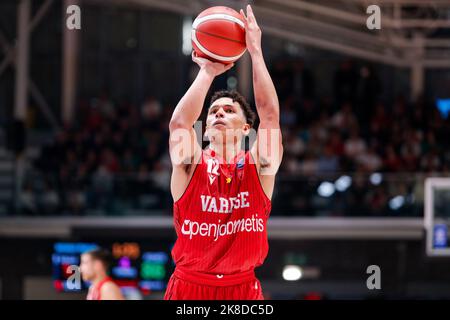 Reggio Emilia, Italie. 22nd octobre 2022. Justin Reyes (Openjobmestis Varèse) pendant UNAHOTELS Reggio Emilia vs Openjobmestis Varèse, Italien Basketball Championnat de Serie à Reggio Emilia, Italie, 22 octobre 2022 Credit: Independent photo Agency/Alay Live News Banque D'Images