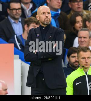 Londres, Royaume-Uni. 22nd octobre 2022. 22 octobre 2022 - Chelsea / Manchester United - Premier League - Stamford Bridge le Manager de Manchester United Erik Ten Hag lors du match de la Premier League contre Chelsea à Stamford Bridge, Londres. Crédit photo : Mark pain/Alamy Live News Banque D'Images