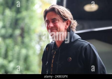 Birmingham, Royaume-Uni. 23rd octobre 2022. Thomas Frank directeur de Brentford avant le match de Premier League Aston Villa vs Brentford à Villa Park, Birmingham, Royaume-Uni, 23rd octobre 2022 (photo de Gareth Evans/News Images) à Birmingham, Royaume-Uni le 10/23/2022. (Photo de Gareth Evans/News Images/Sipa USA) Credit: SIPA USA/Alay Live News Banque D'Images
