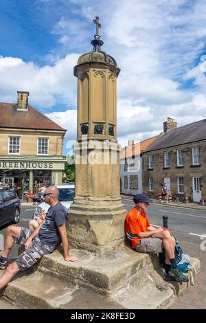 18th Century Market Cross, Castle Street, Warkworth, Northumberland, Angleterre, Royaume-Uni Banque D'Images