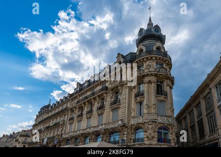 Bâtiment de style classique, place de la comédie, à Montpellier, Occitanie, France Banque D'Images