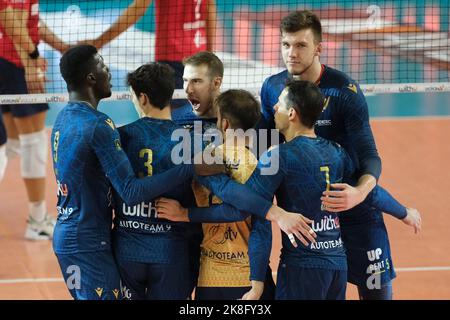 Vérone, Italie. 22nd octobre 2022. Galerie du match entre WithU Verona et Gioiella Prisma Taranto valable pour une quatrième journée du championnat italien de volley Superlega sur 22 octobre 2022 à Pala AGSM-AIM à Vérone, Italie crédit: Roberto Tommasini/Alay Live News Banque D'Images