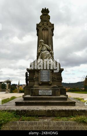 Monument à Rosalia de Castro situé dans le parc Alameda à Saint-Jacques-de-Compostelle, Galice, Espagne. Banque D'Images