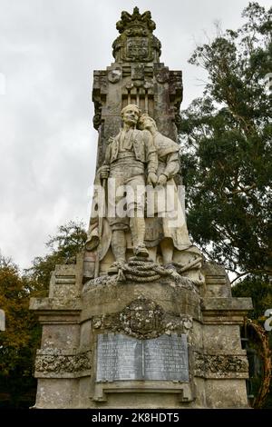 Monument à Rosalia de Castro situé dans le parc Alameda à Saint-Jacques-de-Compostelle, Galice, Espagne. Banque D'Images