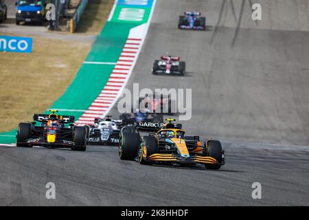 Austin, Texas, États-Unis. 23 octobre 2022. 04 NORRIS Lando (gbr), McLaren F1 Team MCL36, 11 PEREZ Sergio (mex), Red Bull Racing RB18, action pendant la Formule 1 Aramco Grand Prix des États-Unis 2022, 19th tour du Championnat du monde de Formule 1 de la FIA 2022 de 21 octobre à 23, 2022 sur le circuit des Amériques, À Austin, Texas - photo Florent Gooden / DPPI crédit: DPPI Media/Alay Live News Banque D'Images