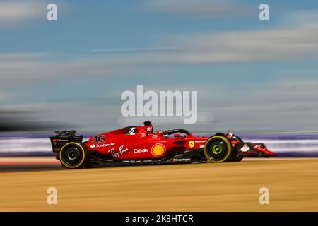 Austin, États-Unis. 23rd octobre 2022. Charles Leclerc, pilote monégasque de Ferrari, participe au Grand Prix des États-Unis de Formule 1 à Austin, Texas, États-Unis, le 23 octobre 2022. Credit: Qian Jun/Xinhua/Alay Live News Banque D'Images