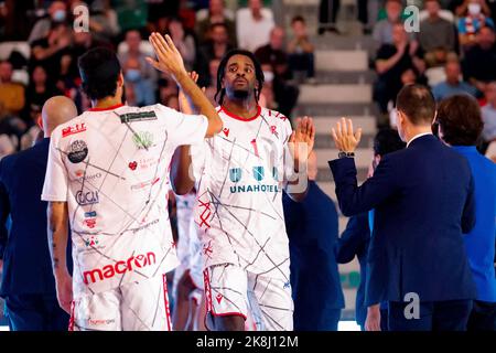 Reggio Emilia, Italie. 22nd octobre 2022. D.J. Funderburk pendant UNAHOTELS Reggio Emilia vs Openjobmestis Varèse, Italien Basketball A Serie Championship à Reggio Emilia, Italie, 22 octobre 2022 Credit: Independent photo Agency/Alamy Live News Banque D'Images