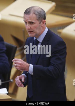 Photo du dossier datée du 15/09/21 de Michael Matheson MSP Net Zero et Secrétaire à l'énergie qui a déclaré que la croissance du secteur de l'hydrogène en Écosse pourrait fournir au pays sa « plus grande opportunité industrielle depuis le pétrole et le gaz ». Date de publication : lundi 24 octobre 2022. Banque D'Images