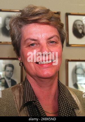 Rena. La société de pierre angulaire Rena Karton près de la faillite. La compagnie, la municipalité et la communauté locale luttent pour la poursuite de leurs activités. La photo: Åmot Maire Åse Grønlien Østmoe a gagné la sympathie et le respect à travers le pays dans sa lutte pour sauver la communauté à Rena. (Photo NTB : Rune Petter Ness) Banque D'Images