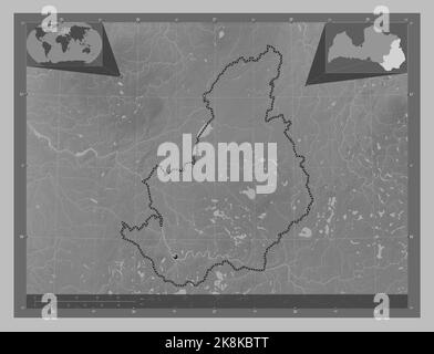 Latgale, province de Lettonie. Carte d'altitude en niveaux de gris avec lacs et rivières. Cartes d'emplacement auxiliaire d'angle Banque D'Images