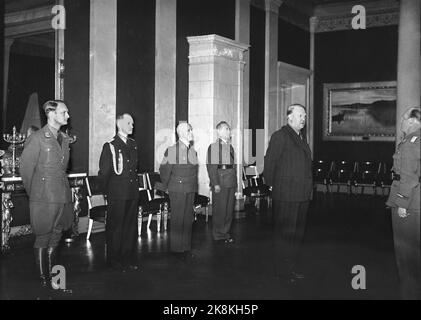 Mai 1943. ÇA. Commandement en réception du chef de la Nouvelle-Écosse, Vidkun Quisling (commandé aux garçons des T.A., qui étaient en Finlande). Photo: Aage Kihle / NTB *** photo non traitée ***** Banque D'Images