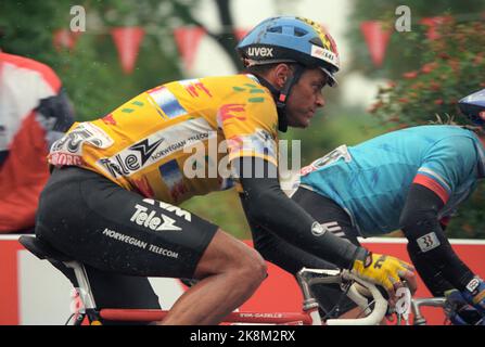 Oslo 29 août 1993. La coupe du monde du cyclisme est organisée en Norvège. Ici d'Oslo pendant le départ conjoint des hommes pour les hommes. Il était pluvieux et très doux. Ici, Dag Otto Lauritzen, qui était en tête depuis longtemps, a terminé à la place 7th. Photo: Aleksander Nordahl / NTB / NTB Banque D'Images
