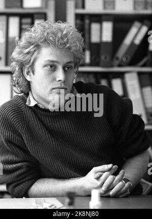 Oslo 19871217. Frédéric Hauge, Fondation environnementale Bellona, ​​photographed dans son bureau à Oslo, 17 décembre 1987. 19629 photo: Morten Hvaal/NTB Banque D'Images