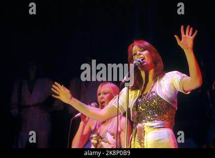 Oslo 1977-01-28: Le groupe pop suédois ABBA lance sa tournée de concert avec un concert à Ekeberghallen, 28 janvier 1977. ABBA se compose d'Anni-Frid Lyngstad (Frida), Agnetha Fältskog, Björn Ulvaeus et Benny Andersson. Photo: Oddvar Walle Jensen / NTB / NTB Banque D'Images