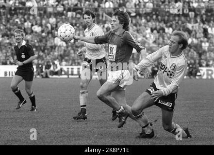 Oslo 19851020 Ullevaal Stadium. La finale de la tasse. Lillestrøm - Vålerenga 4-1. Rune Richardsen T.H. Photo: NTB / NTB Banque D'Images