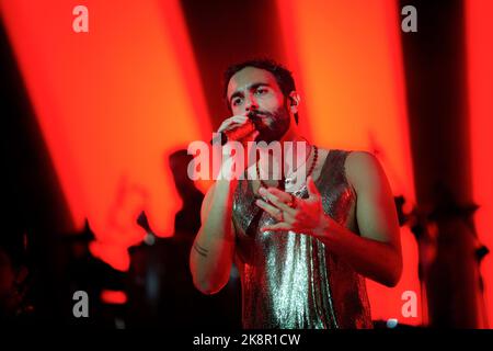 Italie. 22nd octobre 2022. (10/22/2022) Marco Mengoni en concert au Palazzo dello Sport à Rome. (Photo de Stefano Cappa/Pacific Press/Sipa USA) Credit: SIPA USA/Alay Live News Banque D'Images