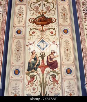 Oslo 1965: Intérieur de la grande salle à manger dans le Château Royal. Les décorations Pompeian sur les murs et les toits sont de Wergmann et Thomsen. Le hall de 300 m² peut être couvert pour 228 personnes. Photo: Erik Thorberg NTB / NTB Banque D'Images