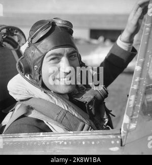 Norvège 19500916 'la Norvège prépare la paix armée' les photos ont été prises par l'employé actuel Sverre A. Børretzen qui sont inclus dans les exercices et les manœuvres très réalistes que l'armée, la marine et l'armée de l'air ont tenus dernièrement. Le gouvernement et d'autres autorités responsables soulèvent la question de la préparation accrue. De l'exercice avec la Force aérienne. Photo; Sverre A. Børretzen / actuel / NTB Banque D'Images