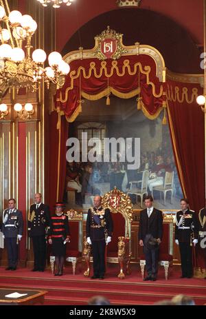 Oslo 19911002 - l'ouverture de la 136 O. Stockage. Le roi Harald, la reine Sonja et le prince héritier Haakon sont présents. Ici, dans le Storting Hall. Photo: Morten Hvaal / NTB Banque D'Images