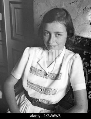 Oslo 19450608. La princesse Ragnhild photographiée au château à l'occasion de l'anniversaire de 15th. Photo: Archives NTB / NTB Banque D'Images