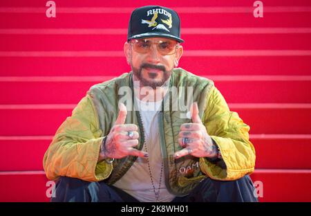 Cannes, Frankreich. 16th octobre 2022. Cannes, France - 17 octobre 2022 : MIPCOM/MIPJUNIOR avec le membre du groupe Backstreet Boys AJ McLean (Alexander James). Mandoga Media Allemagne, les marchés internationaux de contenu de production et de divertissement crédit : dpa/Alay Live News Banque D'Images