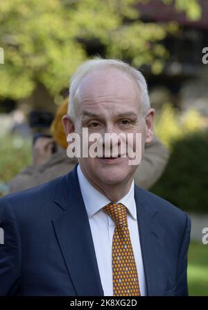 Lord Moylan / Baron Moylan (Daniel Moylan, homologue conservateur) à Westminster, le jour où Rishi Sunak est devenu chef du parti conservateur. 24th octobre Banque D'Images