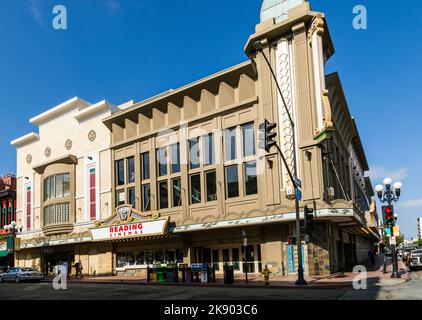 San Diego, Etats-Unis - 11 juin 2012 : façade du cinéma historique Gaslamp à San Diego, Etats-Unis. Depuis 2010, il est exploité par Reading Cinemas ansd sert toujours un Banque D'Images