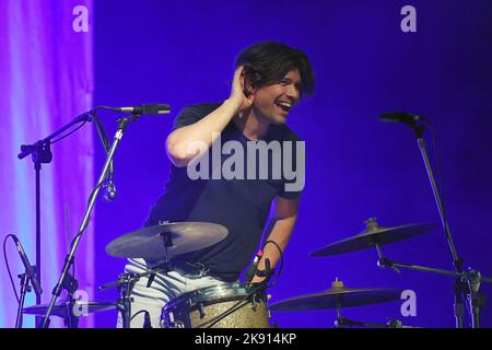 Rio de Janeiro, Brésil, 21 octobre 2022. Chanteur et multi-instrumentiste Zachary Walker Hanson, lors d'un concert du groupe américain Hanson, à Qual Banque D'Images