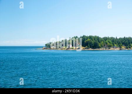 Photographie du parc et phare du patrimoine de Georgina point, Île Mayne, C.-B., Canada. Banque D'Images